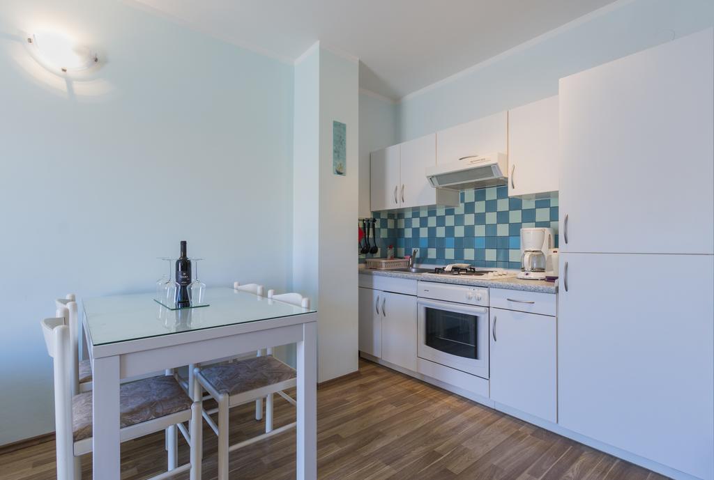Milos Apartment PUY Exterior foto
