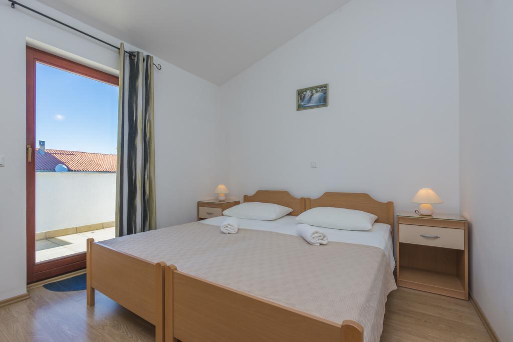 Milos Apartment PUY Exterior foto
